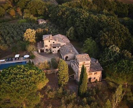 Casale Alessandri Massa Martana Exterior foto