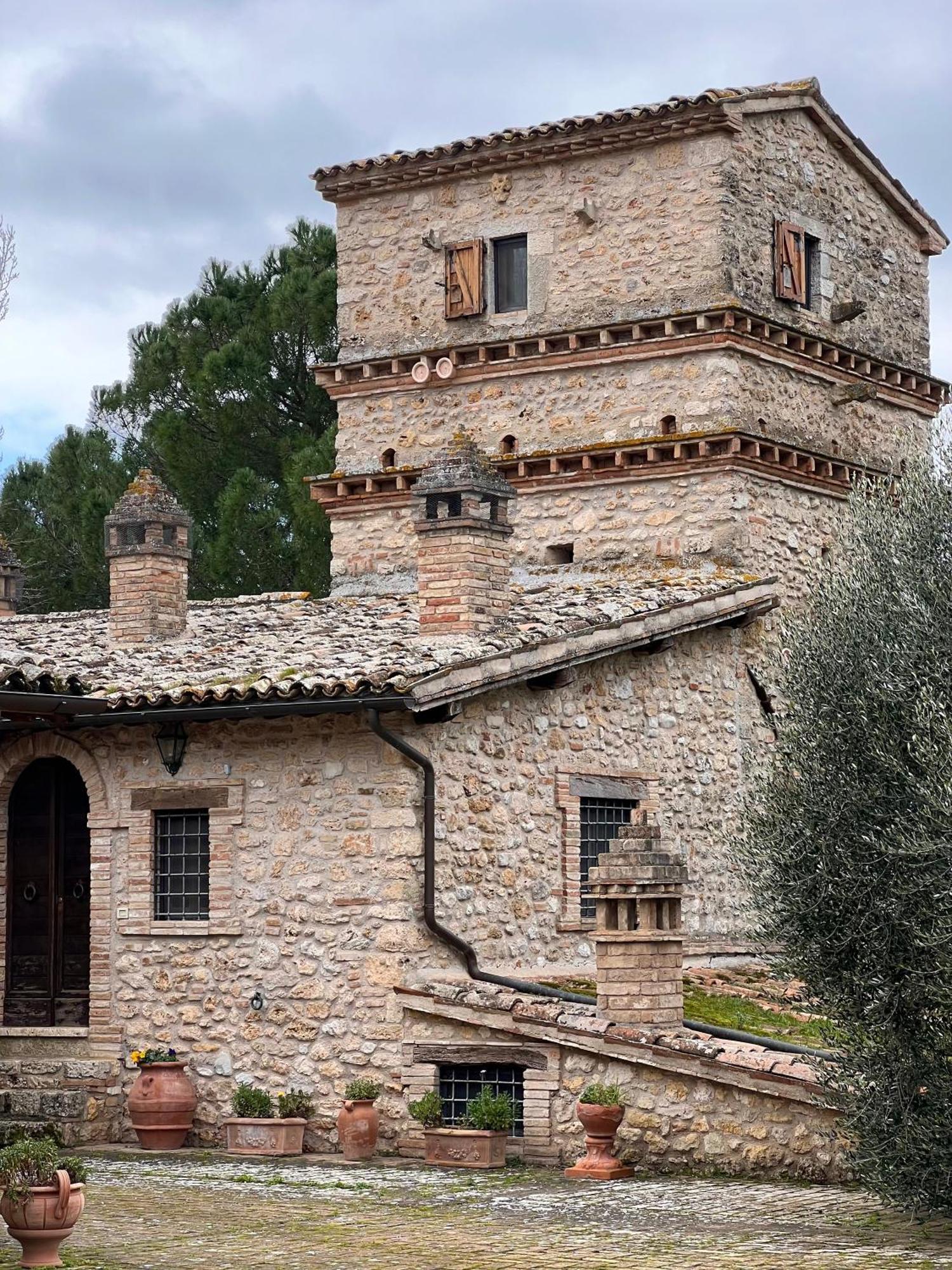 Casale Alessandri Massa Martana Exterior foto